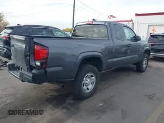 ✅ 2021 Toyota Tacoma SR • VIN: 3TYSX5EN8MT008778 • Lot: 43623943. Wystawiony na IAAI z przebiegiem 66 030 mil. Bezpłatny archiwum sprzedaży aukcyjnych z USA i szczegółowy raport historii pojazdu na DreamBid. Zdjęcie 4.