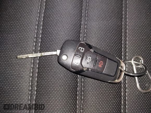 ✅ 2015 Ford Fusion SE • VIN: 3FA6P0H74FR166415 • Lot: 43419385. Wystawiony na IAAI z przebiegiem 120 946 mil. Bezpłatny archiwum sprzedaży aukcyjnych z USA i szczegółowy raport historii pojazdu na DreamBid. Zdjęcie 11.