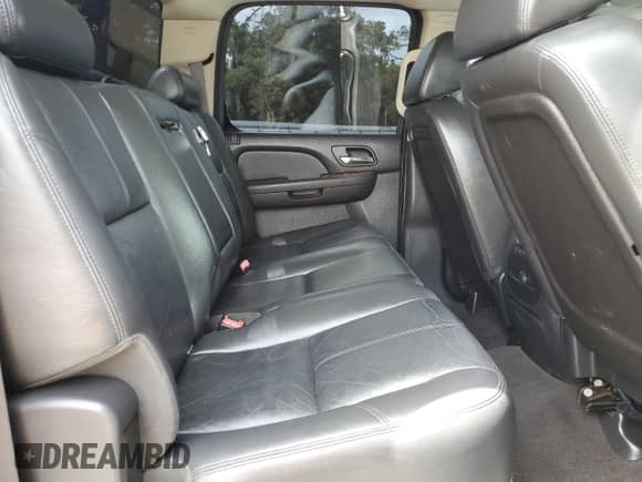 2008 Chevrolet Silverado 3500HD SRW LTZ с VIN 1GCHK33668F128038, выставлен на аукционе Copart как лот 59265605 с пробегом 394 364 миль миль и Списание • Salvage title. История ставок и продаж доступна на DreamBid. Изображение 10.