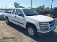 2008 Chevrolet Colorado 1LT z VIN 1GCCS39E988213338, wystawiony jako IAAI lot #42266886 z przebiegiem 33 559 mil mil oraz . Historia ofert i sprzedaży dostępna na DreamBid. Obrazek 1.