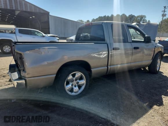 ✅ 2004 Dodge 1500 SLT • VIN: 1D7HA18N74S571992 • Лот: 87432505. Опубликован ранее на Copart с пробегом Не указан. Бесплатный доступ к архиву аукционных продаж из США и подробный отчёт об истории автомобиля на DreamBid. Изображение 3.