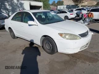 ✅ 2006 Toyota Camry LE • VIN: 4T1BE32K56U659845 • Lot: 43918962. Wystawiony na IAAI z przebiegiem 434 715 mil. Bezpłatny archiwum sprzedaży aukcyjnych z USA i szczegółowy raport historii pojazdu na DreamBid. Zdjęcie 1.