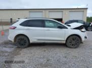✅ 2024 Ford Edge SE • VIN: 2FMPK4G9XRBA25502 • Lot: 43386213. Wystawiony na IAAI z przebiegiem 38 156 mil. Bezpłatny archiwum sprzedaży aukcyjnych z USA i szczegółowy raport historii pojazdu na DreamBid. Zdjęcie 13.