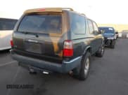 ✅ 1998 Toyota 4Runner SR5 • VIN: JT3GN86RXW0088119 • Lot: 43622981. Listed on IAAI with 306,392 mi. Free auction sales archive from the USA and detailed vehicle history report at DreamBid. Image 4.