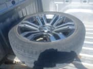 ✅ 2019 Chevrolet Silverado 1500 Custom Trail Boss • VIN: 3GCPYCEF3KG126700 • Lot: 42160575. Wystawiony na IAAI z przebiegiem 116 815 mil. Bezpłatny archiwum sprzedaży aukcyjnych z USA i szczegółowy raport historii pojazdu na DreamBid. Zdjęcie 12.