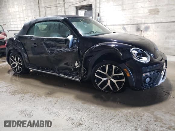 ✅ 2017 Volkswagen Beetle • VIN: 3VWT17AT2HM816046 • Лот: 77377274. Опубликован ранее на Copart с пробегом 27 948 миль. Бесплатный доступ к архиву аукционных продаж из США и подробный отчёт об истории автомобиля на DreamBid. Изображение 4.