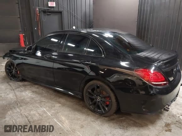✅ 2020 Mercedes-Benz C 43 AMG • VIN: W1KWF6EB1LR574604 • Lot: 42458611. Wystawiony na IAAI z przebiegiem 80 181 mil. Bezpłatny archiwum sprzedaży aukcyjnych z USA i szczegółowy raport historii pojazdu na DreamBid. Zdjęcie 3.