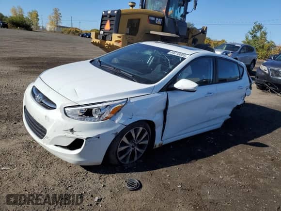 ✅ 2015 Hyundai Accent Sport • VIN: KMHCU5AE5FU198161 • Lot: 84210005. Wystawiony na Copart z przebiegiem 70 703 mil. Bezpłatny archiwum sprzedaży aukcyjnych z USA i szczegółowy raport historii pojazdu na DreamBid. Zdjęcie 1.
