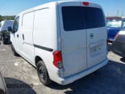 ✅ 2018 Nissan NV200 SV • VIN: 3N6CM0KNXJK696030 • Lot: 43391285. Wystawiony na IAAI z przebiegiem 255 934 mil. Bezpłatny archiwum sprzedaży aukcyjnych z USA i szczegółowy raport historii pojazdu na DreamBid. Zdjęcie 3.