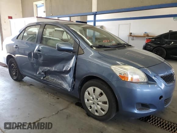 ✅ 2009 Toyota Yaris • VIN: JTDBT903891313710 • Лот: 80753565. Опубликован ранее на Copart с пробегом 149 411 миль. Бесплатный доступ к архиву аукционных продаж из США и подробный отчёт об истории автомобиля на DreamBid. Изображение 4.