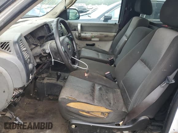 ✅ 2009 Chevrolet Silverado 1500 Work Truck • VIN: 1GCEK14C19Z174081 • Lot: 66257855. Listed on Copart with 187,587 mi. Free auction sales archive from the USA and detailed vehicle history report at DreamBid. Image 7.