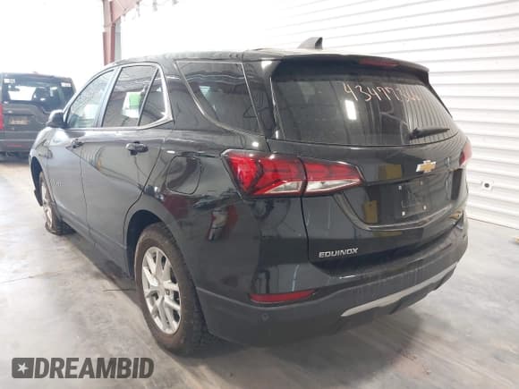 ✅ 2023 Chevrolet Equinox LT • VIN: 3GNAXTEGXPL246100 • Lot: 43477366. Wystawiony na IAAI z przebiegiem 104 535 mil. Bezpłatny archiwum sprzedaży aukcyjnych z USA i szczegółowy raport historii pojazdu na DreamBid. Zdjęcie 3.