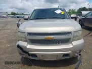 ✅ 2007 Chevrolet Suburban LTZ • VIN: 1GNFC16047R389477 • Lot: 42236857. Listed on IAAI with 212,863 mi. Free auction sales archive from the USA and detailed vehicle history report at DreamBid. Image 12.