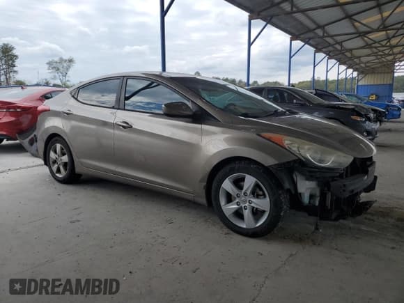 ✅ 2013 Hyundai Elantra Limited • VIN: 5NPDH4AE7DH295988 • Lot: 82532825. Listed on Copart with 178,671 mi. Free auction sales archive from the USA and detailed vehicle history report at DreamBid. Image 4.