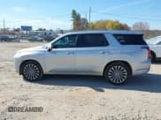 ✅ 2024 Hyundai Palisade Calligraphy • VIN: KM8R7DGE5RU695296 • Лот: 40627644. Опубликован ранее на IAAI с пробегом 3 149 миль. Бесплатный доступ к архиву аукционных продаж из США и подробный отчёт об истории автомобиля на DreamBid. Изображение 14.