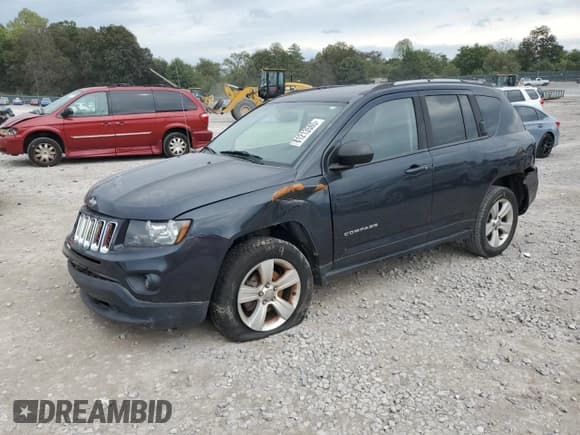 ✅ 2016 Jeep Compass Sport • VIN: 1C4NJDBB3GD586575 • Lot: 81213505. Wystawiony na Copart z przebiegiem 116 576 mil. Bezpłatny archiwum sprzedaży aukcyjnych z USA i szczegółowy raport historii pojazdu na DreamBid. Zdjęcie 1.