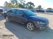 ✅ 2013 Volkswagen Passat SE • VIN: 1VWBN7A36DC133603 • Lot: 43409786. Listed on IAAI with 123,912 mi. Free auction sales archive from the USA and detailed vehicle history report at DreamBid. Image 1.