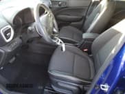 ✅ 2022 Hyundai Venue SEL • VIN: KMHRC8A37NU193054 • Lot: 80243764. Listed on Copart with 11,233 mi. Free auction sales archive from the USA and detailed vehicle history report at DreamBid. Image 7.