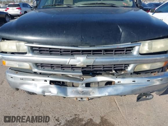 ✅ 2005 Chevrolet Tahoe LS • VIN: 1GNEC13V75R136856 • Lot: 43682857. Listed on IAAI with Not provided. Free auction sales archive from the USA and detailed vehicle history report at DreamBid. Image 6.