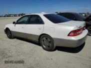 ✅ 2001 Lexus ES 300 • VIN: JT8BF28G210322000 • Lot: 60642044. Listed on Copart with 202,441 mi. Free auction sales archive from the USA and detailed vehicle history report at DreamBid. Image 2.