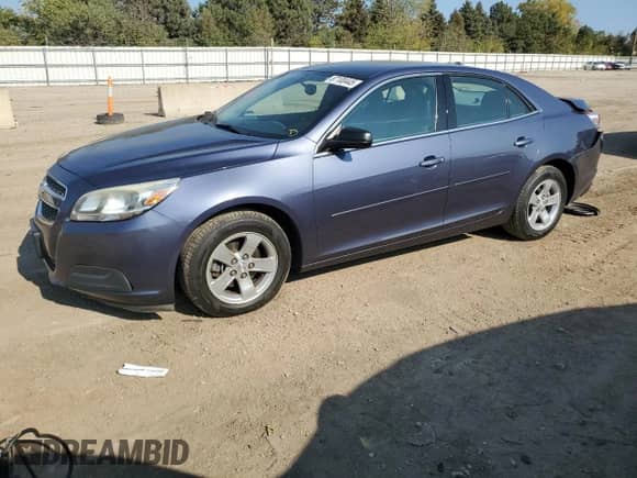 ✅ 2013 Chevrolet Malibu LS • VIN: 1G11B5SA4DF300492 • Лот: 87100445. Опубликован ранее на Copart с пробегом 162 235 миль. Бесплатный доступ к архиву аукционных продаж из США и подробный отчёт об истории автомобиля на DreamBid. Изображение 1.