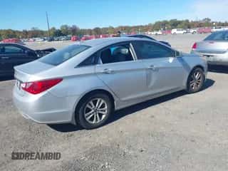 2013 Hyundai Sonata GLS z VIN 5NPEB4AC7DH644619, wystawiony jako IAAI lot #43454025 z przebiegiem 191 252 mil mil oraz . Historia ofert i sprzedaży dostępna na DreamBid. Obrazek 4.