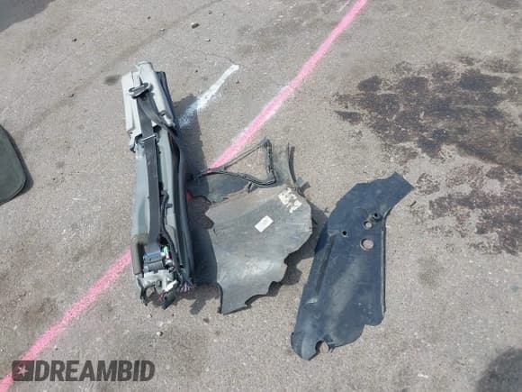 ✅ 2012 Chevrolet Captiva Sport LS • VIN: 3GNAL2EK9CS612509 • Lot: 42217212. Wystawiony na IAAI z przebiegiem 109 041 mil. Bezpłatny archiwum sprzedaży aukcyjnych z USA i szczegółowy raport historii pojazdu na DreamBid. Zdjęcie 12.