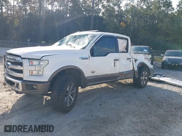 ✅ 2015 Ford F-150 Lariat • VIN: 1FTEW1EF1FFC86101 • Lot: 43643937. Listed on IAAI with Not provided. Free auction sales archive from the USA and detailed vehicle history report at DreamBid. Image 2.