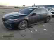 2021 Toyota Camry SE с VIN 4T1G11BK6MU026662, выставлен на аукционе Copart как лот 82410255 с пробегом 25 732 миль миль и Чистый • Clean title. История ставок и продаж доступна на DreamBid. Изображение 1.