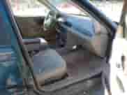 1997 Chevrolet Malibu z VIN 1G1ND52M6VY117624, wystawiony jako IAAI lot #42642393 z przebiegiem 223 453 mil mil oraz . Historia ofert i sprzedaży dostępna na DreamBid. Obrazek 5.