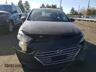 2019 Hyundai Accent SE z VIN 3KPC24A3XKE057713, wystawiony jako Copart lot #75178533 z przebiegiem 116 050 mil mil oraz . Historia ofert i sprzedaży dostępna na DreamBid. Obrazek 5.