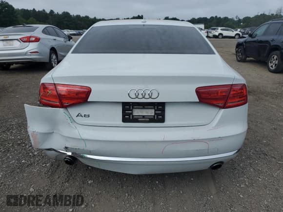 ✅ 2013 Audi A8 3.0L • VIN: WAUAGAFD9DN011522 • Lot: 68629395. Listed on Copart with 107,114 mi. Free auction sales archive from the USA and detailed vehicle history report at DreamBid. Image 6.
