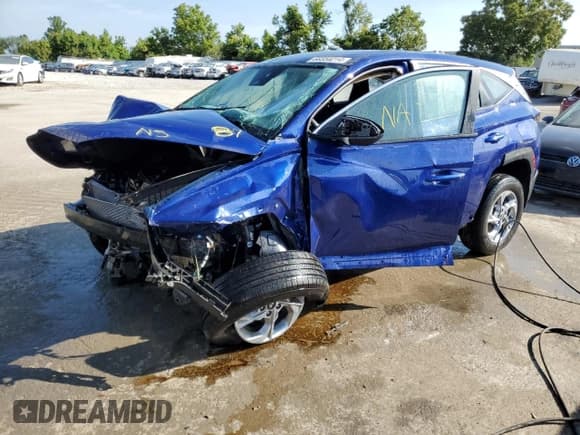 ✅ 2023 Hyundai Tucson SE • VIN: 5NMJACAE1PH266697 • Lot: 66554214. Wystawiony na Copart z przebiegiem Nie podano. Bezpłatny archiwum sprzedaży aukcyjnych z USA i szczegółowy raport historii pojazdu na DreamBid. Zdjęcie 1.