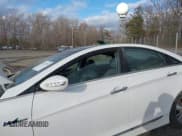 ✅ 2012 Hyundai Sonata Hybrid • VIN: KMHEC4A49CA020912 • Lot: 41625079. Listed on IAAI with Not provided. Free auction sales archive from the USA and detailed vehicle history report at DreamBid. Image 6.