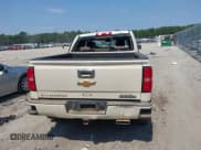 ✅ 2015 Chevrolet Silverado 1500 High Country • VIN: 3GCUKTEC2FG302930 • Лот: 43233337. Опубликован ранее на IAAI с пробегом 137 425 миль. Бесплатный доступ к архиву аукционных продаж из США и подробный отчёт об истории автомобиля на DreamBid. Изображение 16.