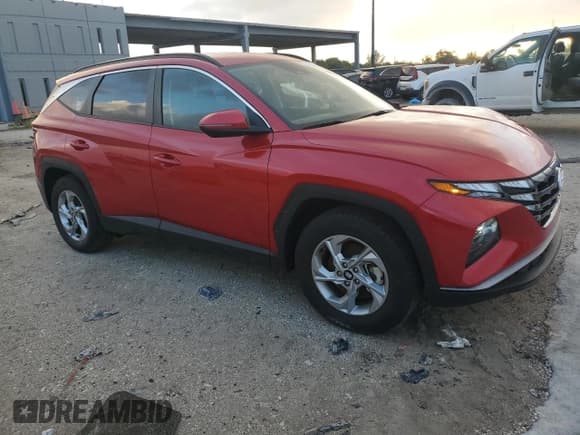 ✅ 2023 Hyundai Tucson SEL • VIN: 5NMJB3AE9PH219513 • Lot: 76952134. Wystawiony na Copart z przebiegiem 12 649 mil. Bezpłatny archiwum sprzedaży aukcyjnych z USA i szczegółowy raport historii pojazdu na DreamBid. Zdjęcie 4.