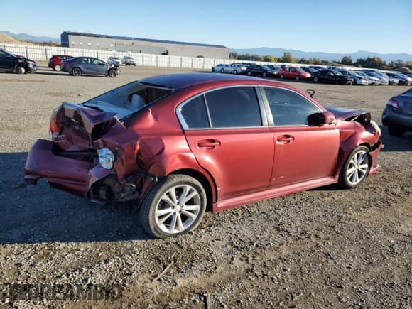 ✅ 2013 Subaru Legacy Premium • VIN: 4S3BMBC67D3031792 • Lot: 90309335. Wystawiony na Copart z przebiegiem 140 626 mil. Bezpłatny archiwum sprzedaży aukcyjnych z USA i szczegółowy raport historii pojazdu na DreamBid. Zdjęcie 3.