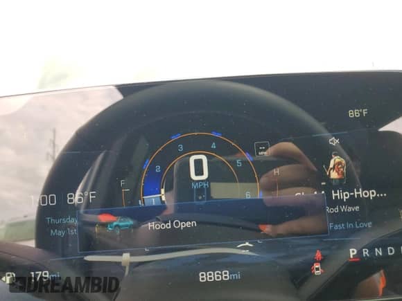 2025 Chevrolet Equinox FWD LT z VIN 3GNAXHEGXSL108062, wystawiony jako Copart lot #55329565 z przebiegiem 8 868 mil mil oraz Szkoda całkowita • Salvage title. Historia ofert i sprzedaży dostępna na DreamBid. Obrazek 9.