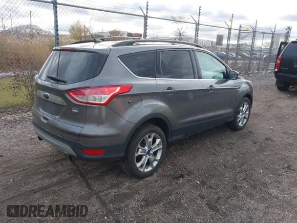 ✅ 2013 Ford Escape SEL • VIN: 1FMCU9HX7DUC12573 • Лот: 43675809. Опубликован ранее на IAAI с пробегом 189 500 миль. Бесплатный доступ к архиву аукционных продаж из США и подробный отчёт об истории автомобиля на DreamBid. Изображение 4.