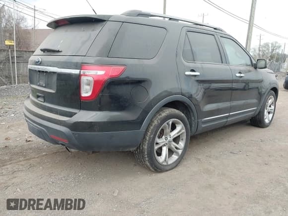 ✅ 2011 Ford Explorer Limited • VIN: 1FMHK7F82BGA60676 • Lot: 42123031. Listed on IAAI with Not provided. Free auction sales archive from the USA and detailed vehicle history report at DreamBid. Image 4.