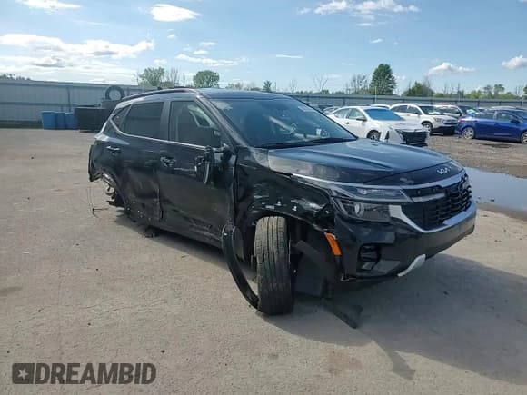 ✅ 2025 Kia Seltos S • VIN: KNDEUCAA2S7694929 • Lot: 69850625. Listed on Copart with 7,416 mi. Free auction sales archive from the USA and detailed vehicle history report at DreamBid. Image 15.