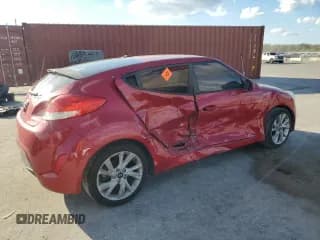 ✅ 2016 Hyundai Veloster • VIN: KMHTC6AD0GU267551 • Lot: 83386654. Wystawiony na Copart z przebiegiem 93 096 mil. Bezpłatny archiwum sprzedaży aukcyjnych z USA i szczegółowy raport historii pojazdu na DreamBid. Zdjęcie 3.