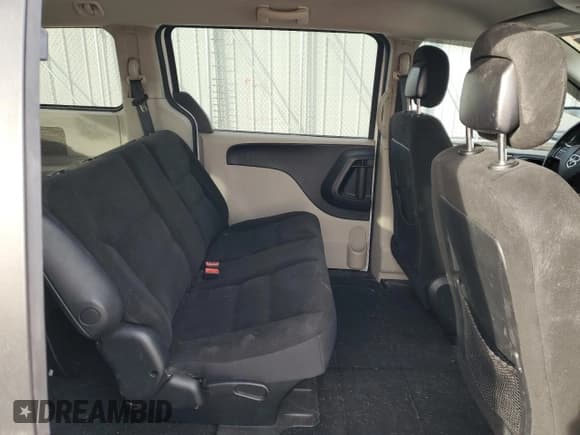 ✅ 2015 Dodge Grand Caravan SE Plus • VIN: 2C4RDGBG5FR724246 • Лот: 42506475. Опубликован ранее на Copart с пробегом 93 356 миль. Бесплатный доступ к архиву аукционных продаж из США и подробный отчёт об истории автомобиля на DreamBid. Изображение 11.