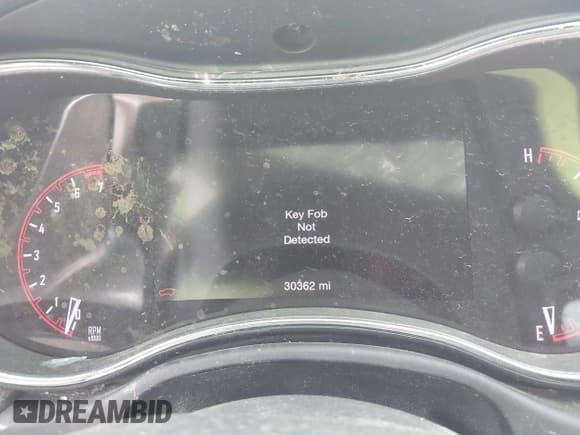 ✅ 2017 Dodge Durango Special Service • VIN: 1C4RDHFGXHC838951 • Lot: 42648316. Wystawiony na IAAI z przebiegiem 30 362 mil. Bezpłatny archiwum sprzedaży aukcyjnych z USA i szczegółowy raport historii pojazdu na DreamBid. Zdjęcie 7.