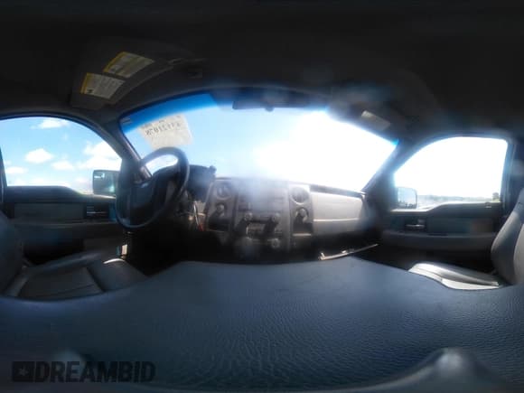 ✅ 2013 Ford F-150 XL • VIN: 1FTFX1EF1DFB95988 • Lot: 43121078. Listed on IAAI with 192,276 mi. Free auction sales archive from the USA and detailed vehicle history report at DreamBid. Image 18.