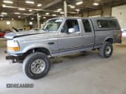 ✅ 1997 Ford F-250 • VIN: 1FTHX26G6VEA22433 • Lot: 82139055. Wystawiony na Copart z przebiegiem 108 838 mil. Bezpłatny archiwum sprzedaży aukcyjnych z USA i szczegółowy raport historii pojazdu na DreamBid. Zdjęcie 1.