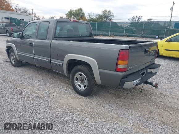✅ 2000 Chevrolet Silverado 1500 LT • VIN: 2GCEC19T2Y1197530 • Лот: 43614158. Опубликован ранее на IAAI с пробегом 211 221 миль. Бесплатный доступ к архиву аукционных продаж из США и подробный отчёт об истории автомобиля на DreamBid. Изображение 3.