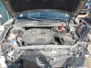 ✅ 2016 Lincoln MKZ • VIN: 3LN6L2J96GR617290 • Lot: 43371310. Wystawiony na IAAI z przebiegiem 108 867 mil. Bezpłatny archiwum sprzedaży aukcyjnych z USA i szczegółowy raport historii pojazdu na DreamBid. Zdjęcie 10.