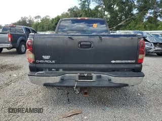 ✅ 2003 Chevrolet Silverado 1500 • VIN: 2GCEC19V031238862 • Лот: 72886864. Опубликован ранее на Copart с пробегом 335 703 миль. Бесплатный доступ к архиву аукционных продаж из США и подробный отчёт об истории автомобиля на DreamBid. Изображение 6.