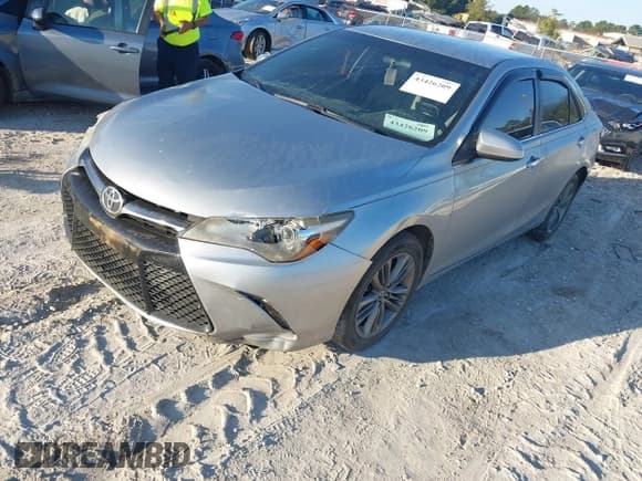 ✅ 2015 Toyota Camry SE • VIN: 4T1BF1FK7FU954389 • Lot: 43426209. Wystawiony na IAAI z przebiegiem 191 390 mil. Bezpłatny archiwum sprzedaży aukcyjnych z USA i szczegółowy raport historii pojazdu na DreamBid. Zdjęcie 18.